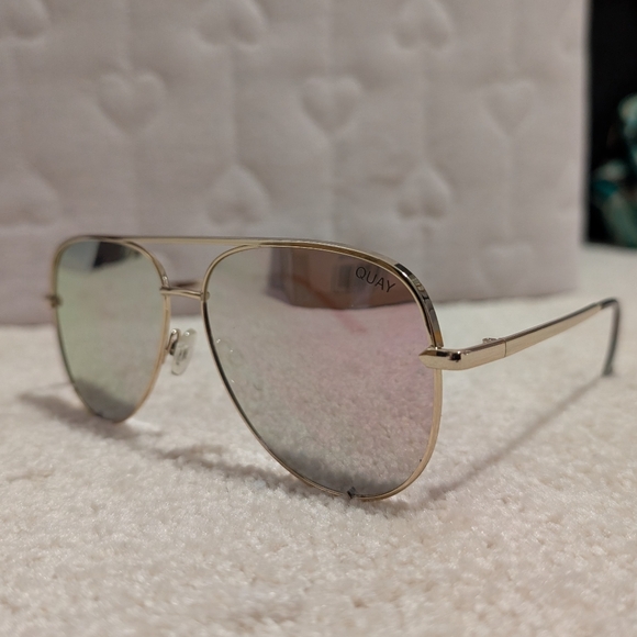 Quay Australia High Key Mirrored Sunglasses - Rose Gold - Picture 3 of 5